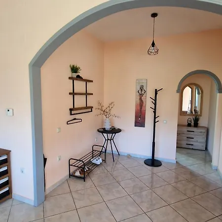 Holiday home Mountain View House Gardelades